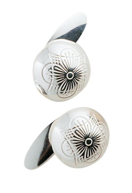 Hovedbilde mansj.knappar m.botn kvit